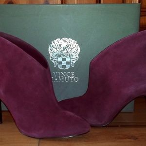 Purple/maroon, high heeled, ankle boots